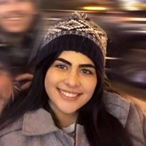 Meet your Posher, Verónica